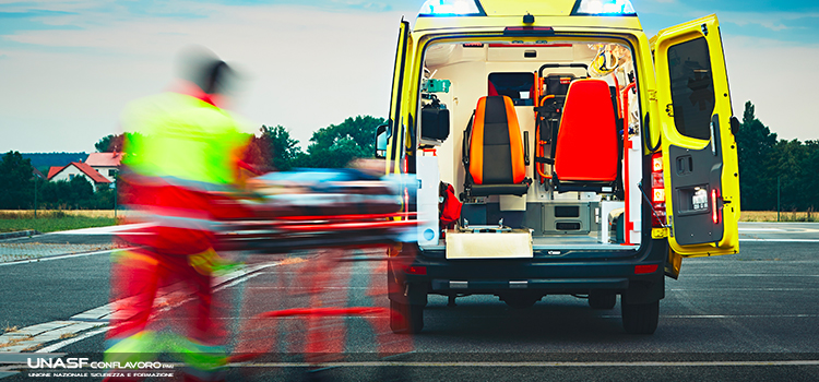 1583319938 unasf cadute alto ambulanza