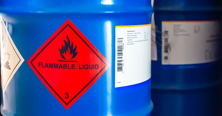 Come deve avvenire la gestione operativa di gas e liquidi infiammabili