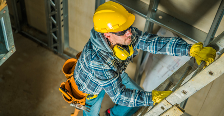 Uso sicuro delle scale in appoggio: buone prassi operative