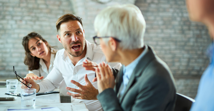 Obblighi del datore di lavoro: tutele per le aggressioni