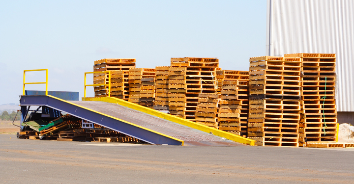 Rampe di carico: come garantire la sicurezza operativa 10 Rampe di carico: come garantire la sicurezza operativa
