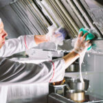 Igiene in cucina: norme essenziali e HACCP per la sicurezza alimentare