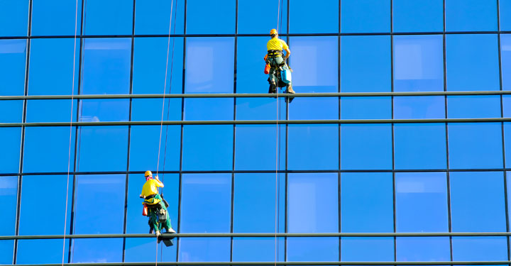 Sicurezza in spazi confinati e lavori in quota: obblighi formativi