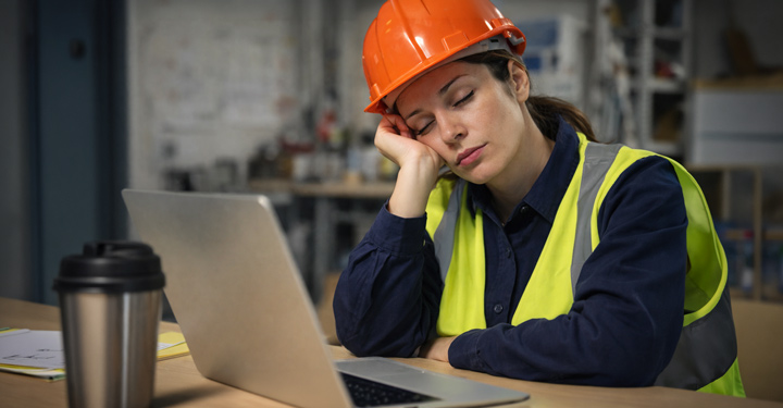 Gestione fatica e sonno nella sicurezza lavoro