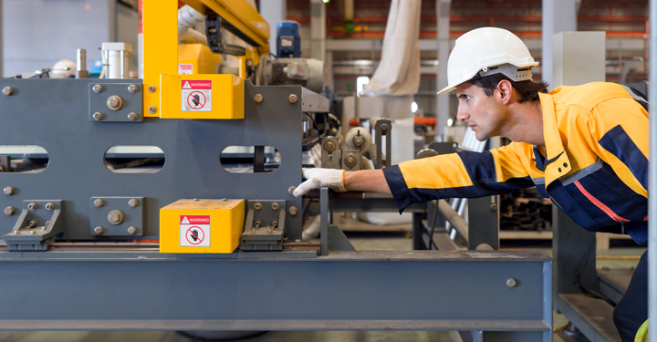 Manuale uso macchinari: obblighi e responsabilità 2026