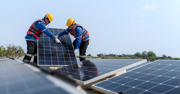 RAEE fotovoltaici: regole e obblighi per il fine vita sicuro 102 RAEE fotovoltaici: regole e obblighi per il fine vita sicuro