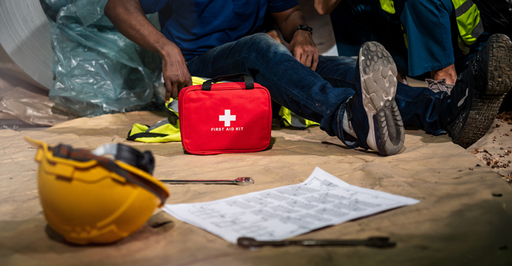 Primo soccorso in azienda: regole essenziali per l’emergenza