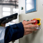 Sicurezza delle macchine: il pulsante rosso non basta